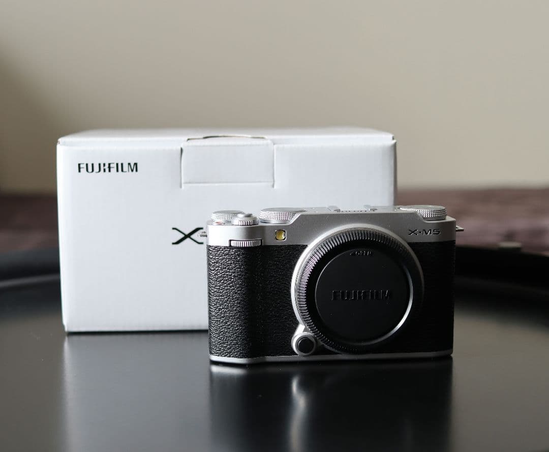 Fujifilm X-M5ボディ（シルバー）