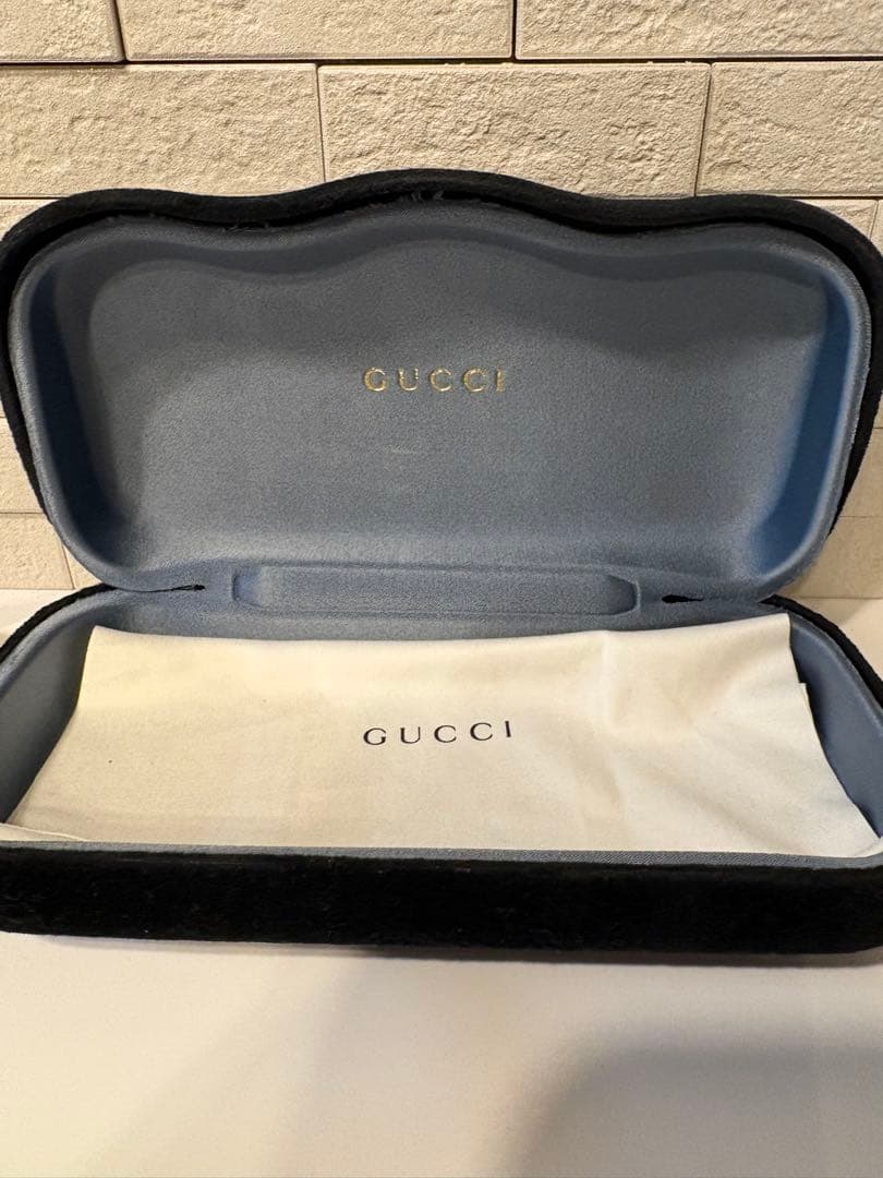 GUCCI サングラス ブラック