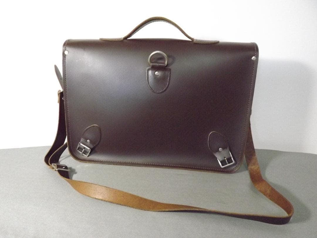 美品 ザッチェルズ イギリス製 レザーバッグ ハンド・ショルダー・リュック