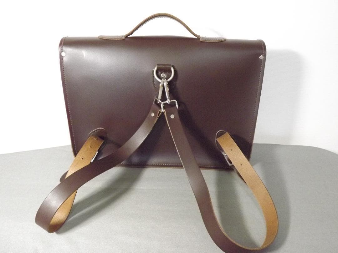 美品 ザッチェルズ イギリス製 レザーバッグ ハンド・ショルダー・リュック