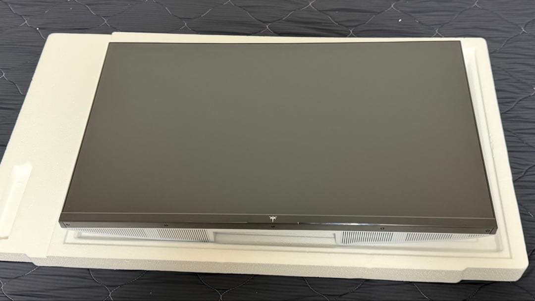 ほぼ新品 KTC M27P6 27インチ QD-MiniLED 4K UHD