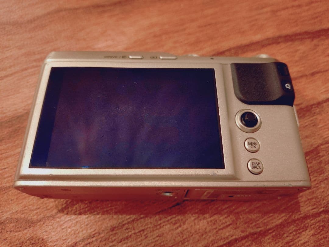 FUJIFILM XF10 ゴールド コンパクトデジタルカメラ