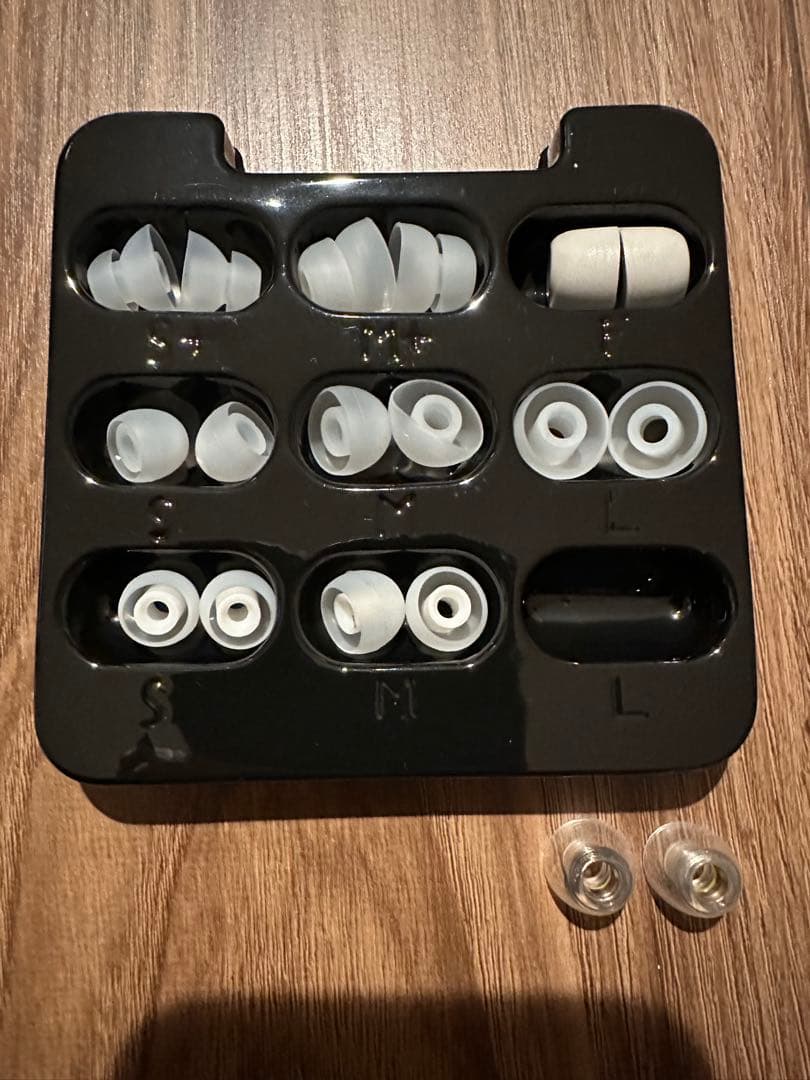 t*a様 acoustune HS1695TI 有線イヤホン 予備ケーブル2本付