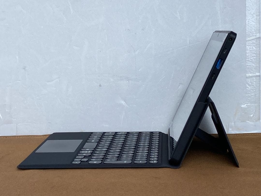 ★未使用品★GM-JAPAN 2in1 タブレット　GMJ-10-128