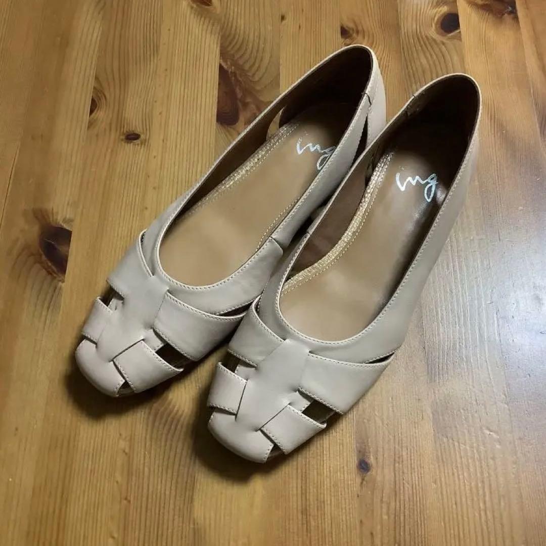 ing グルカデザインローヒールパンプス