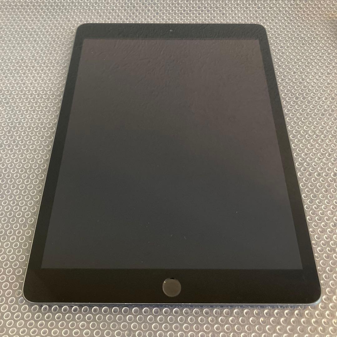 3399【早い者勝ち】iPad7 第7世代 32GB WIFIモデル☆