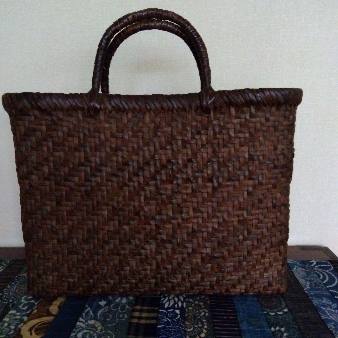 国産　山葡萄籠　大　中布付き　作家物