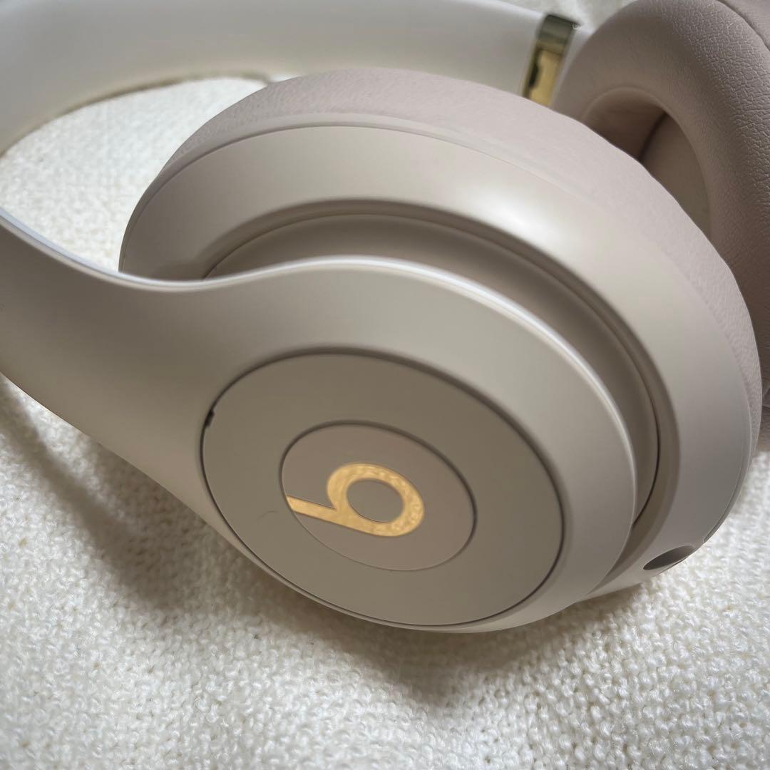 Beats Studio3 wireless デザートサンド