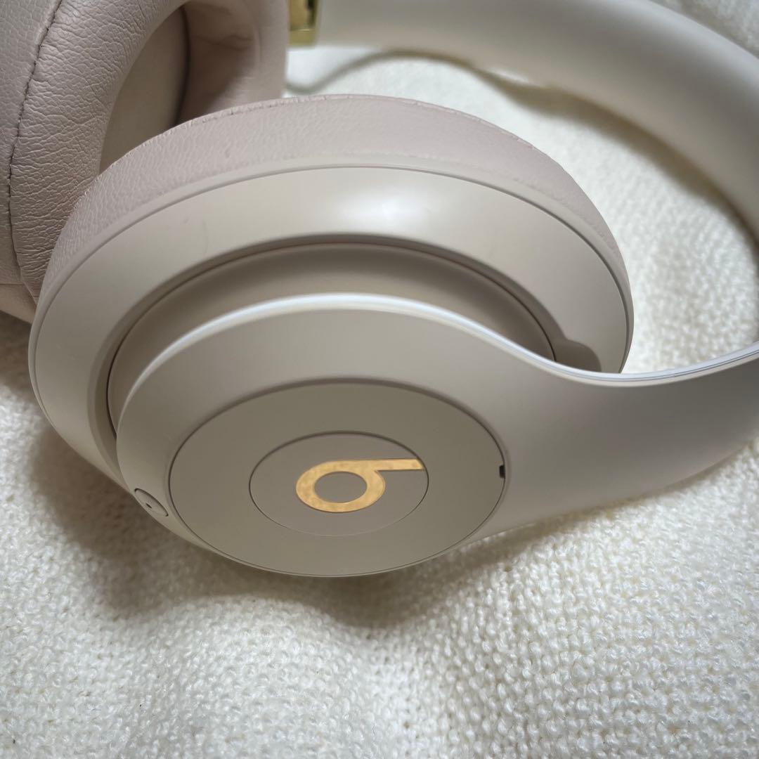 Beats Studio3 wireless デザートサンド