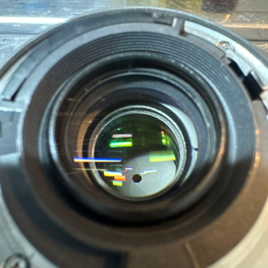 AF-S NIKKOR 24-85mm f/3.5-4.5G ED VRレンズ