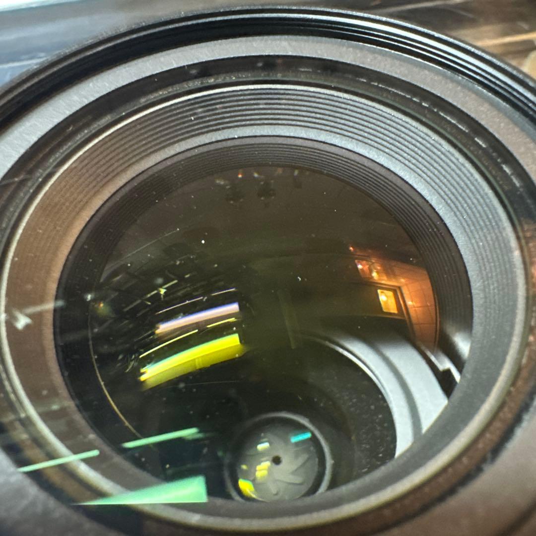 AF-S NIKKOR 24-85mm f/3.5-4.5G ED VRレンズ