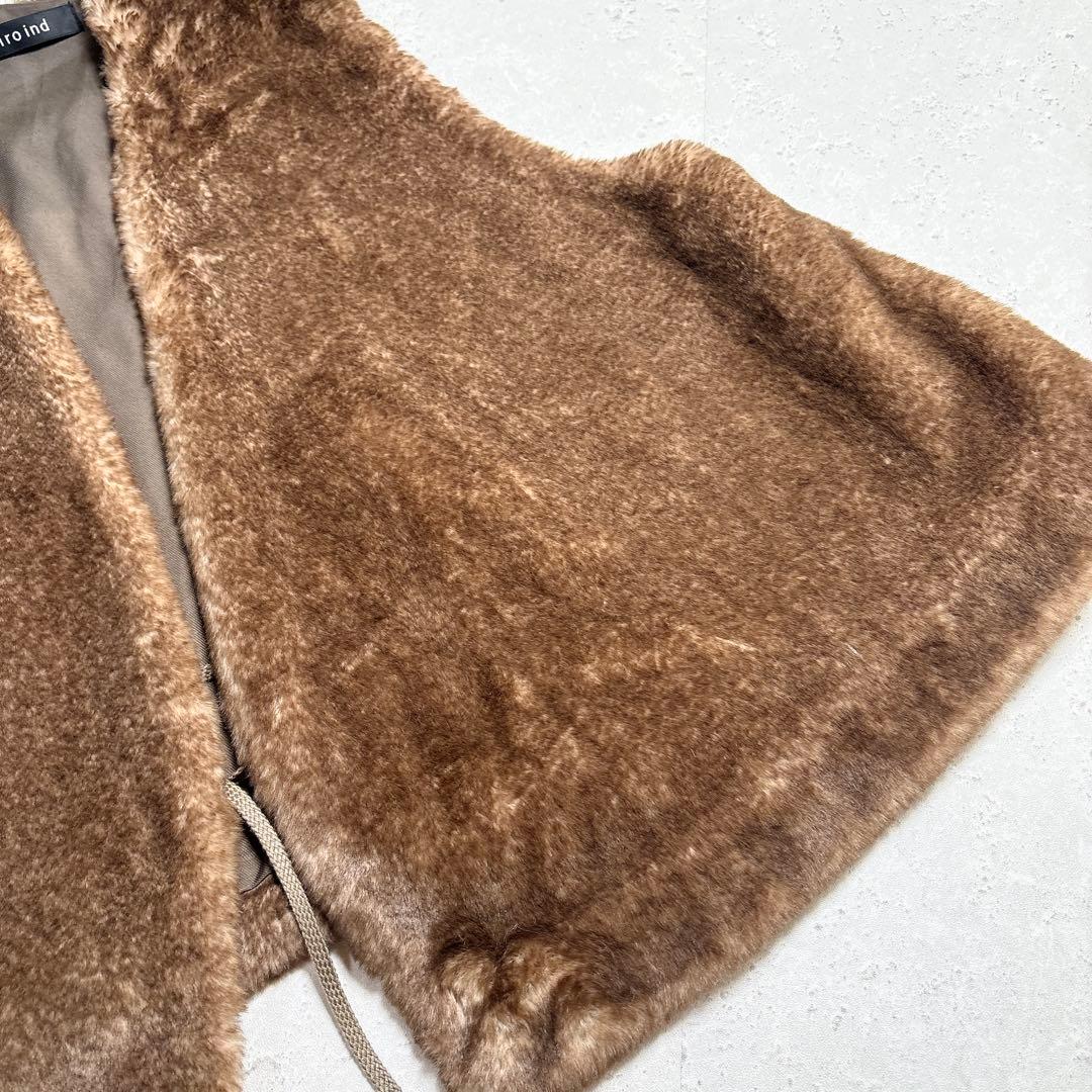 美品　ミズイロインド イミテーション ファー ベスト　ジレ