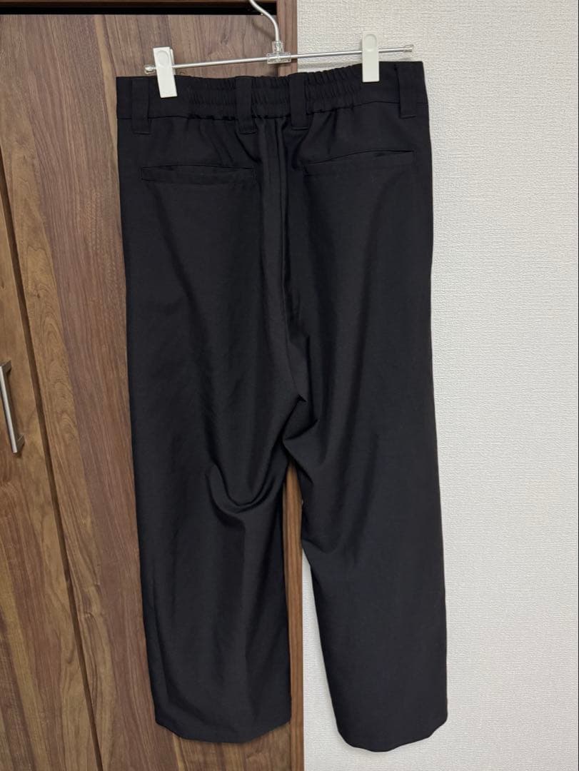 【着用1回】soerte 3タックワイドバルーントラウザー サイズ2 スラックス