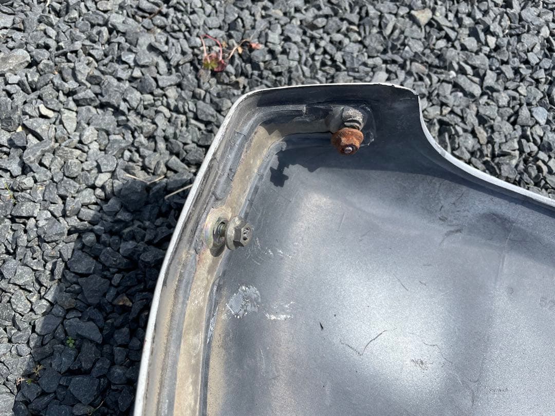 希少　トヨタデリボーイKXC 10Vフロントバンパーコーナーカバー左右中古