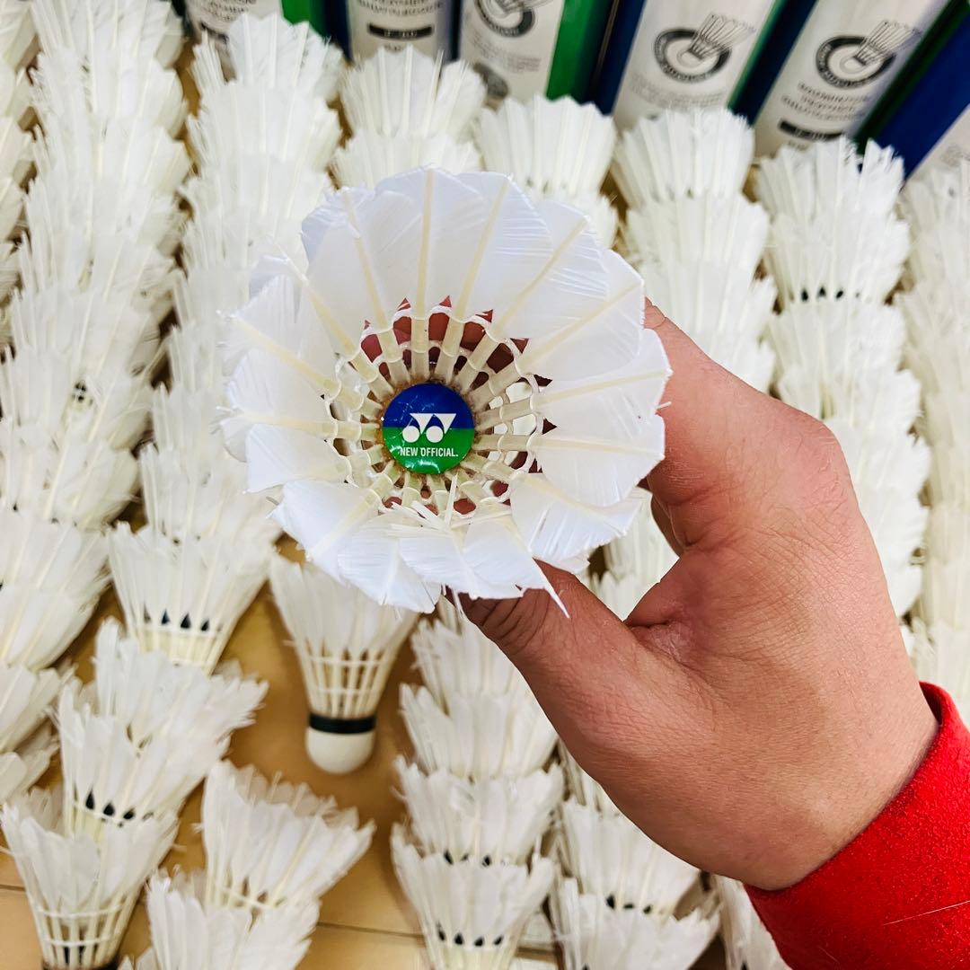 NEW OFFICIAL バドミントンシャトル 1箱　120球