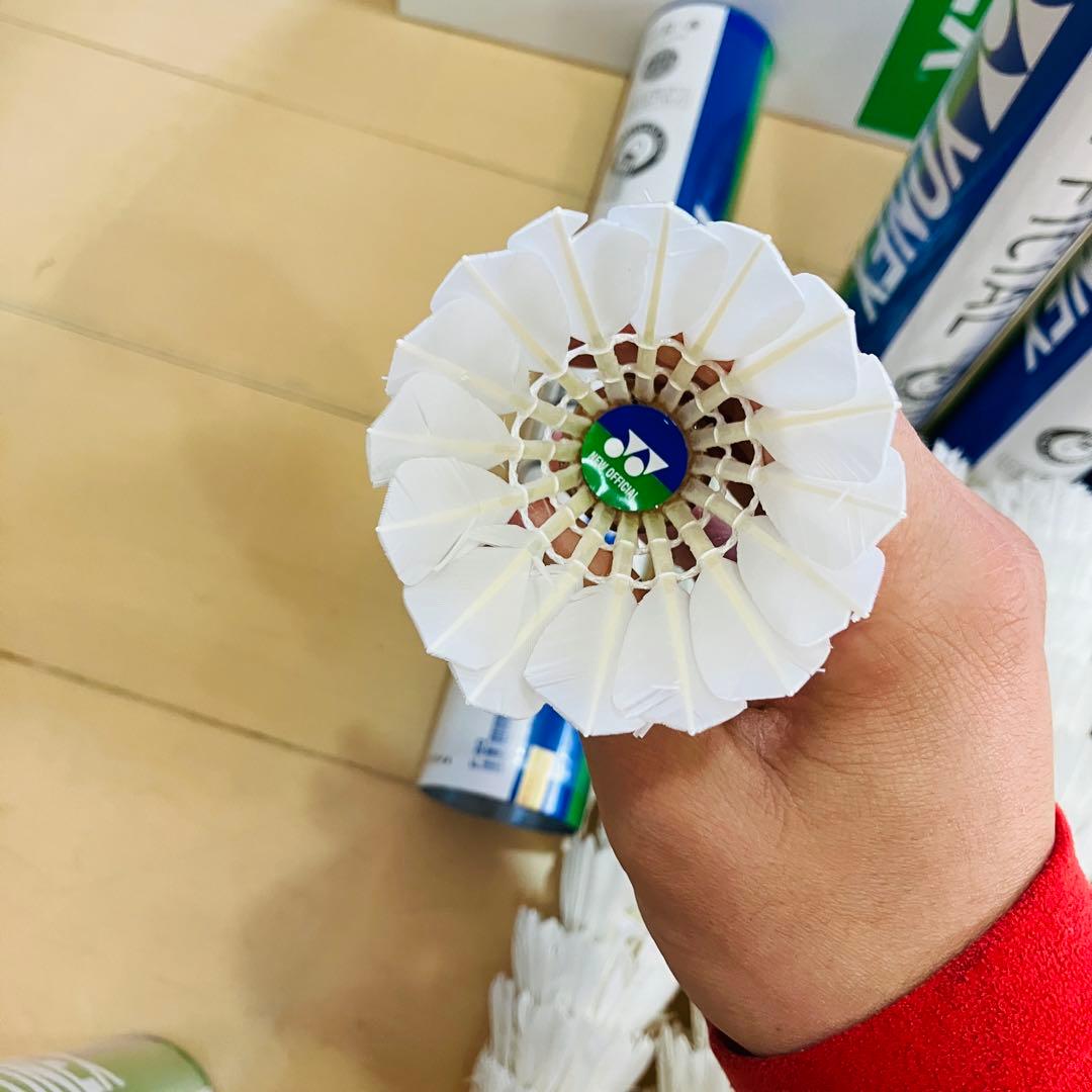 NEW OFFICIAL バドミントンシャトル 1箱　120球