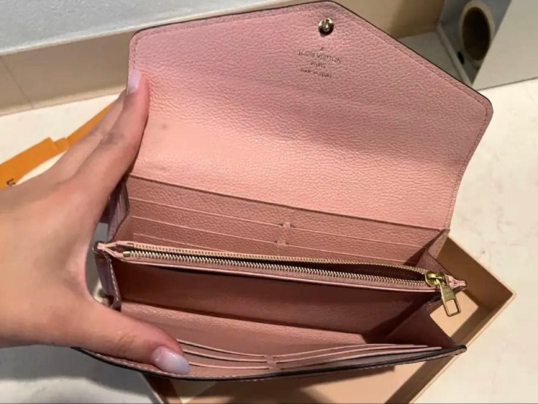 ルイヴィトン　ポルトフォイユ サラ モノグラム アンプラント 長財布 ピンク