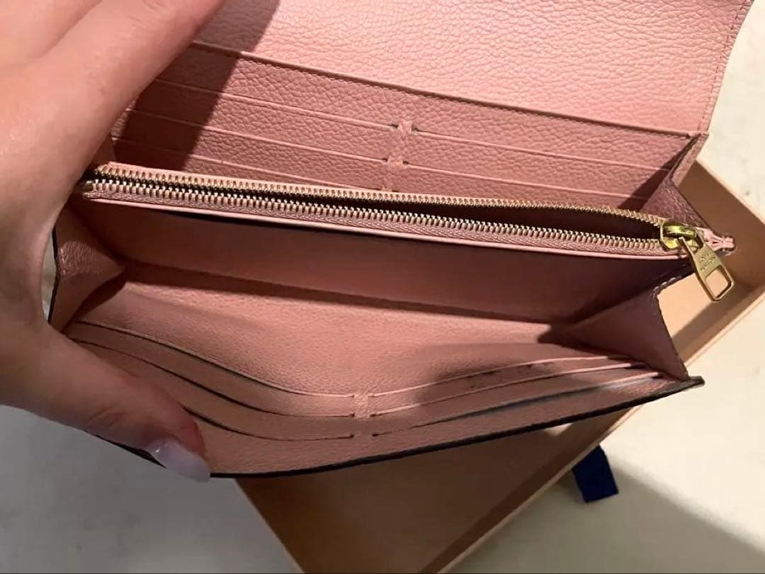 ルイヴィトン　ポルトフォイユ サラ モノグラム アンプラント 長財布 ピンク