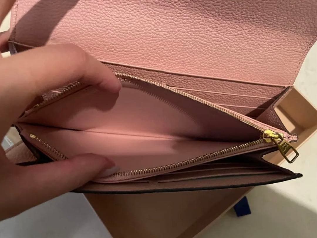 ルイヴィトン　ポルトフォイユ サラ モノグラム アンプラント 長財布 ピンク