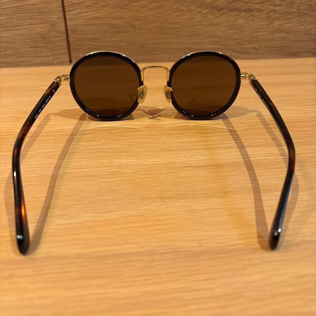 綺麗です。Oliver peoplesサングラス