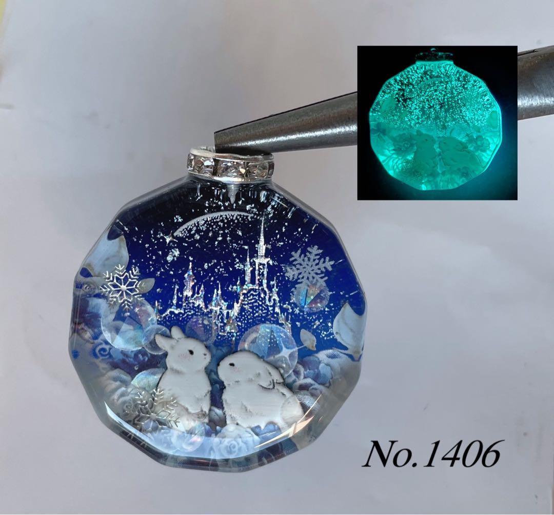 RUKURUKU/霧の湖畔の親子鹿　紅葉　蓄光　オルゴナイトキーホルダー