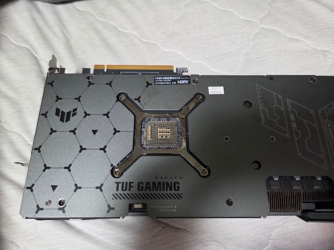 グラフィックボード・グラボ・ビデオカード ASUS TUF Gaming Radeon RX 7900 XTX 16GB