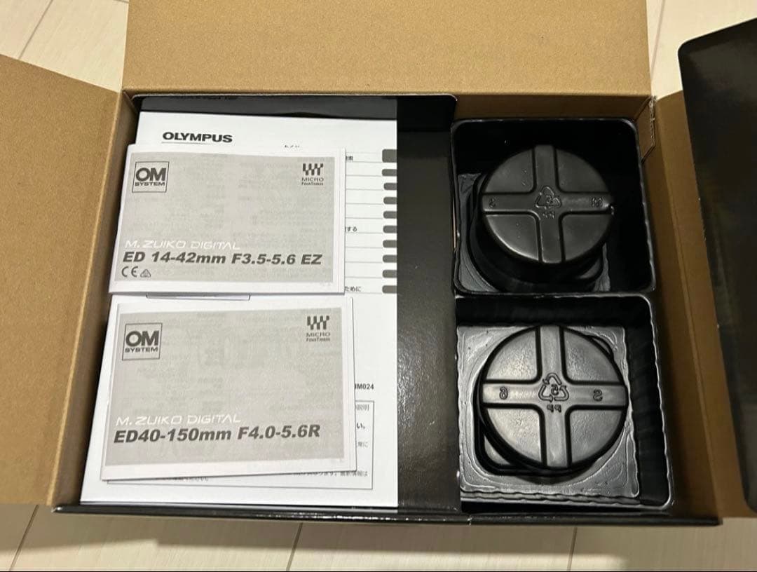 新品未使用 OLYMPUS PEN E-P7 EZ ダブルズームキット シルバー