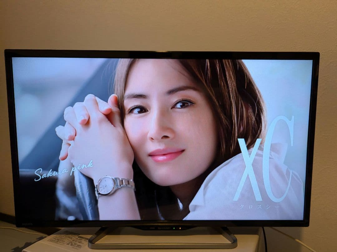 期間限定、大幅値下げSHARP AQUOS 32型 液晶テレビ LC-32W25