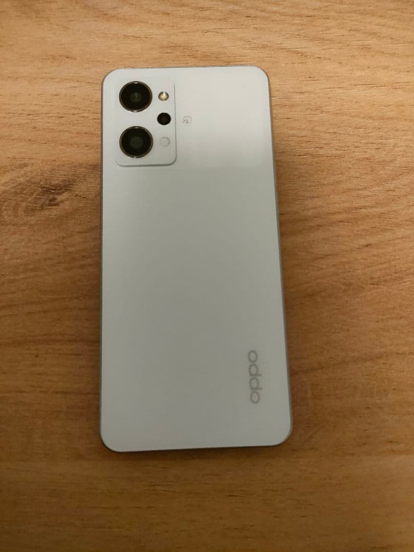 OPPO Reno9a スマートフォン 本体　ムーンホワイト