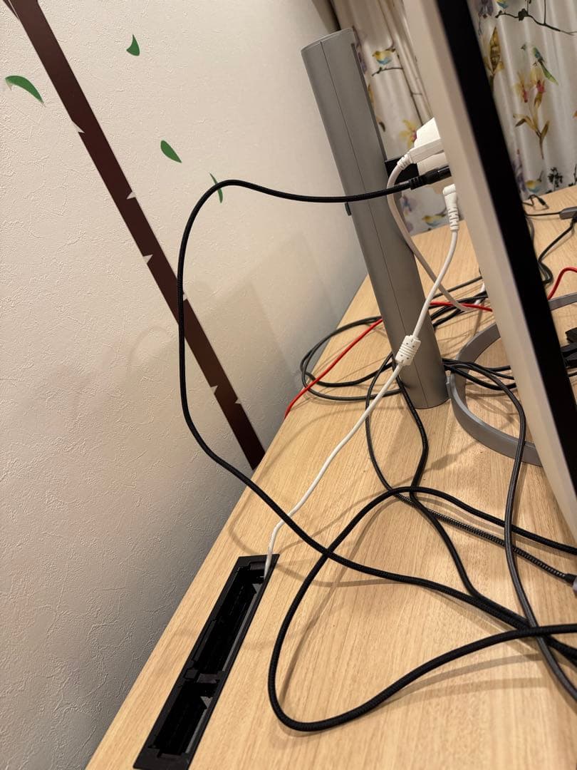 オカムラ 幅155×奥行77.5cm 電動昇降デスクSwift スイフト