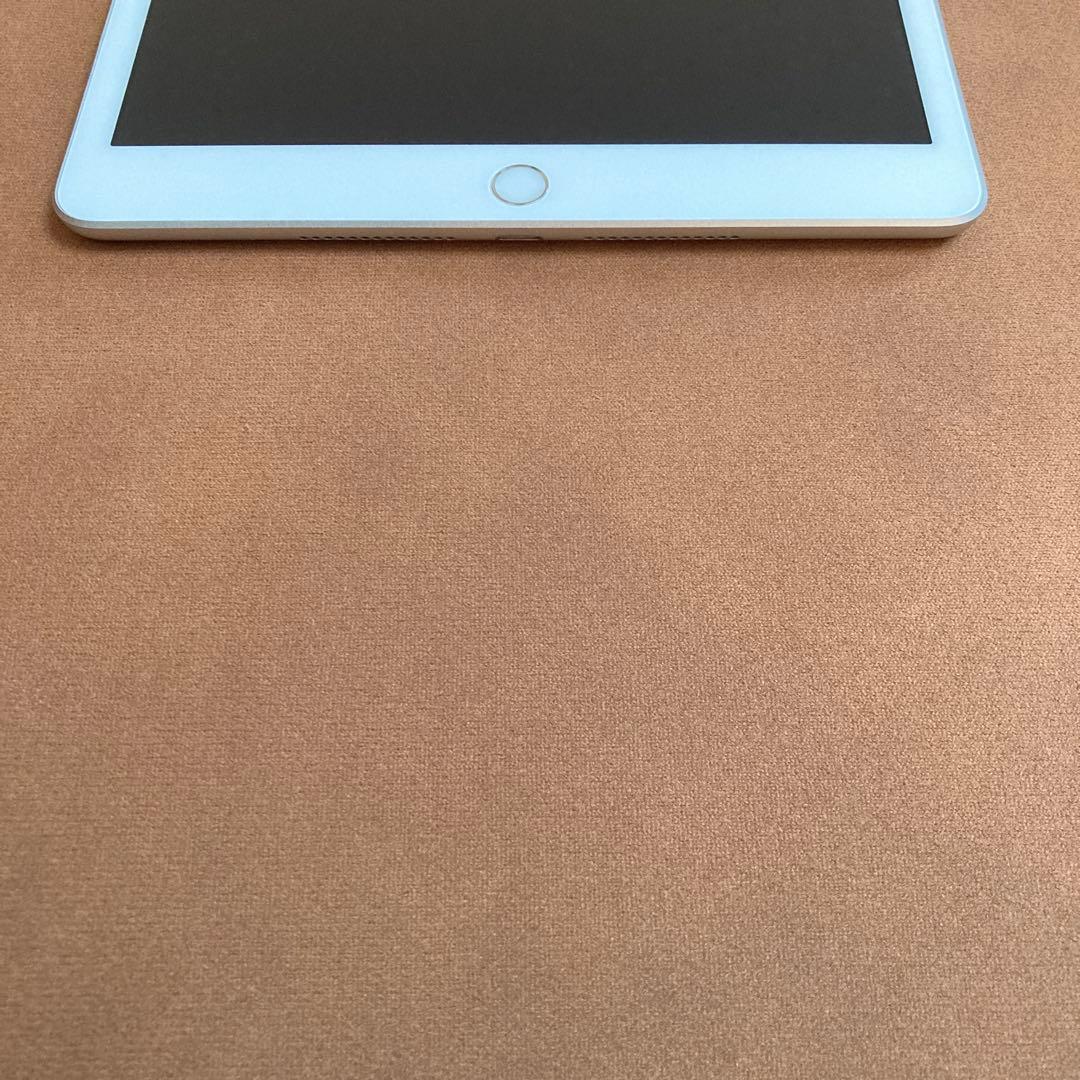 245【早い者勝ち】iPad8 第8世代 32GB WIFIモデル☆