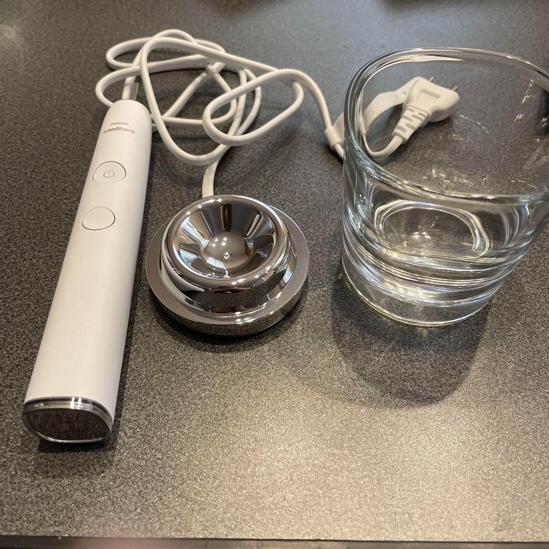 ソニッケアー ダイヤモンドクリーン スマート本体 未使用ブラシ5本付き