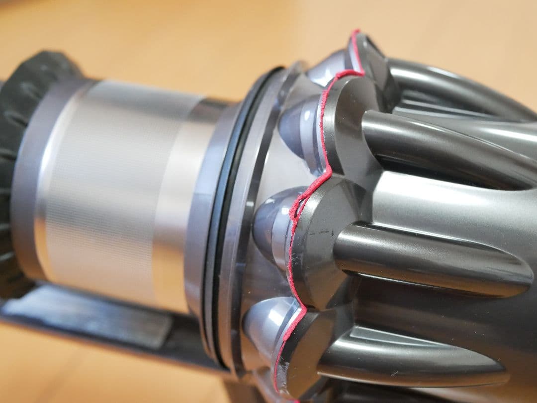 Dyson SV18デジタルスリム本体+ツール2