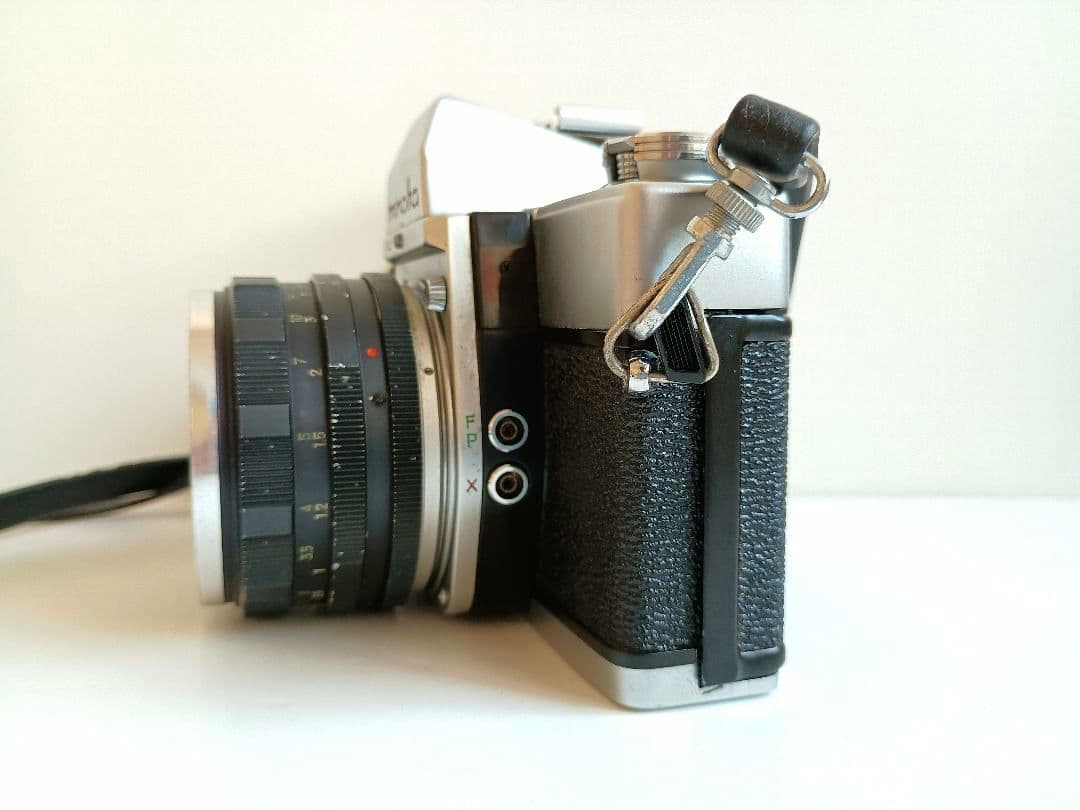 【匿名配送】ミノルタ SR-T 101 一眼レフフィルムカメラ 露出計OK