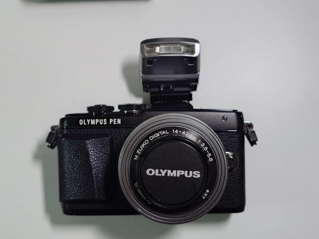 【匿名配送】OLYMPUS Lite E-PL7 ミラーレスカメラ