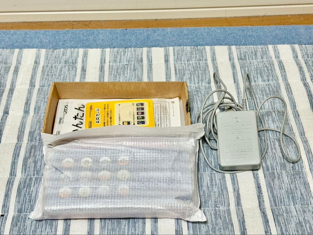 2DS ll 本体　モンスターボール エディション +ポケモンの6個セット