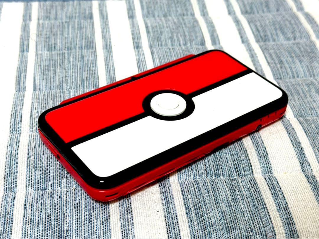 2DS ll 本体　モンスターボール エディション +ポケモンの6個セット