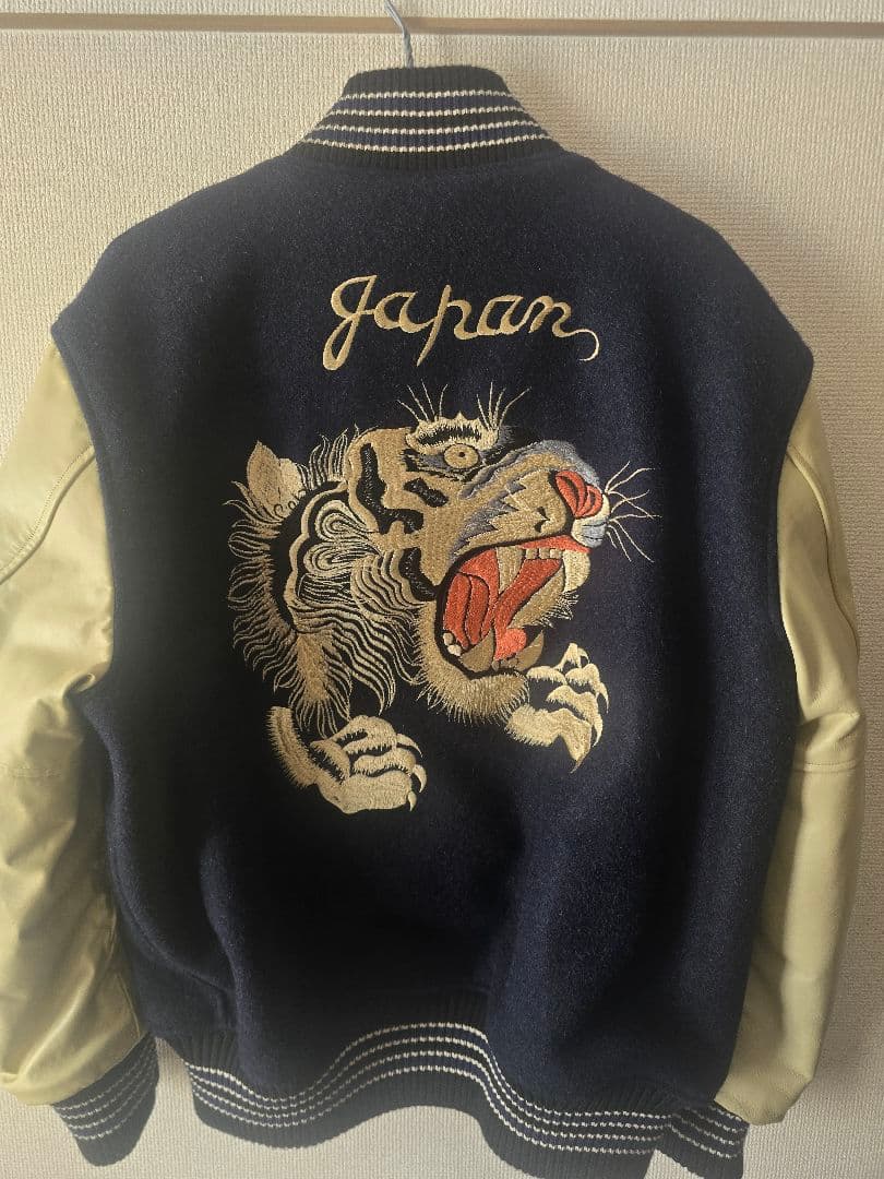 ホワイツビル×テーラー東洋　スタジャン