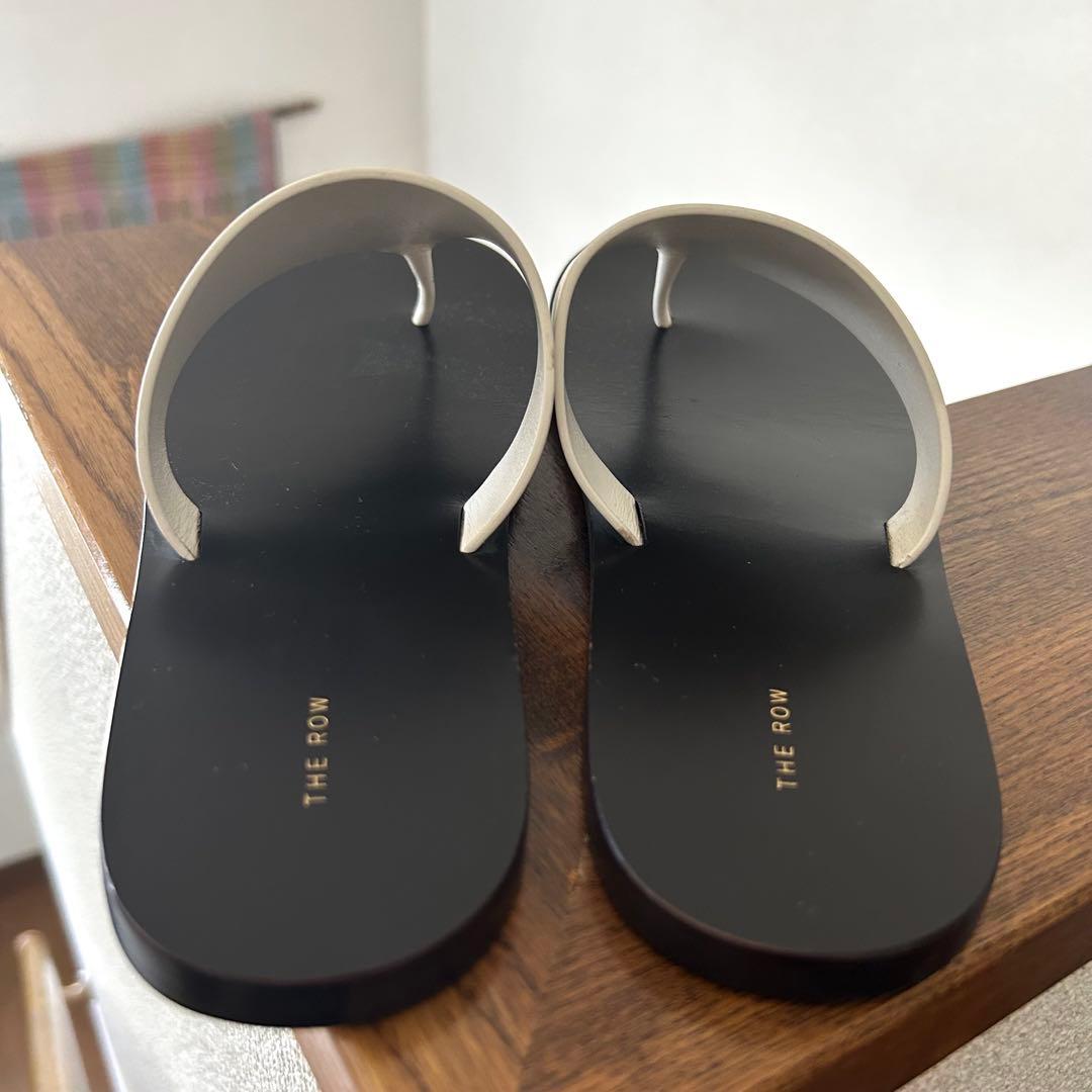 【THE ROW】ザロウ　レザー　トングサンダル　パンツ　バッグ　ニット　人気