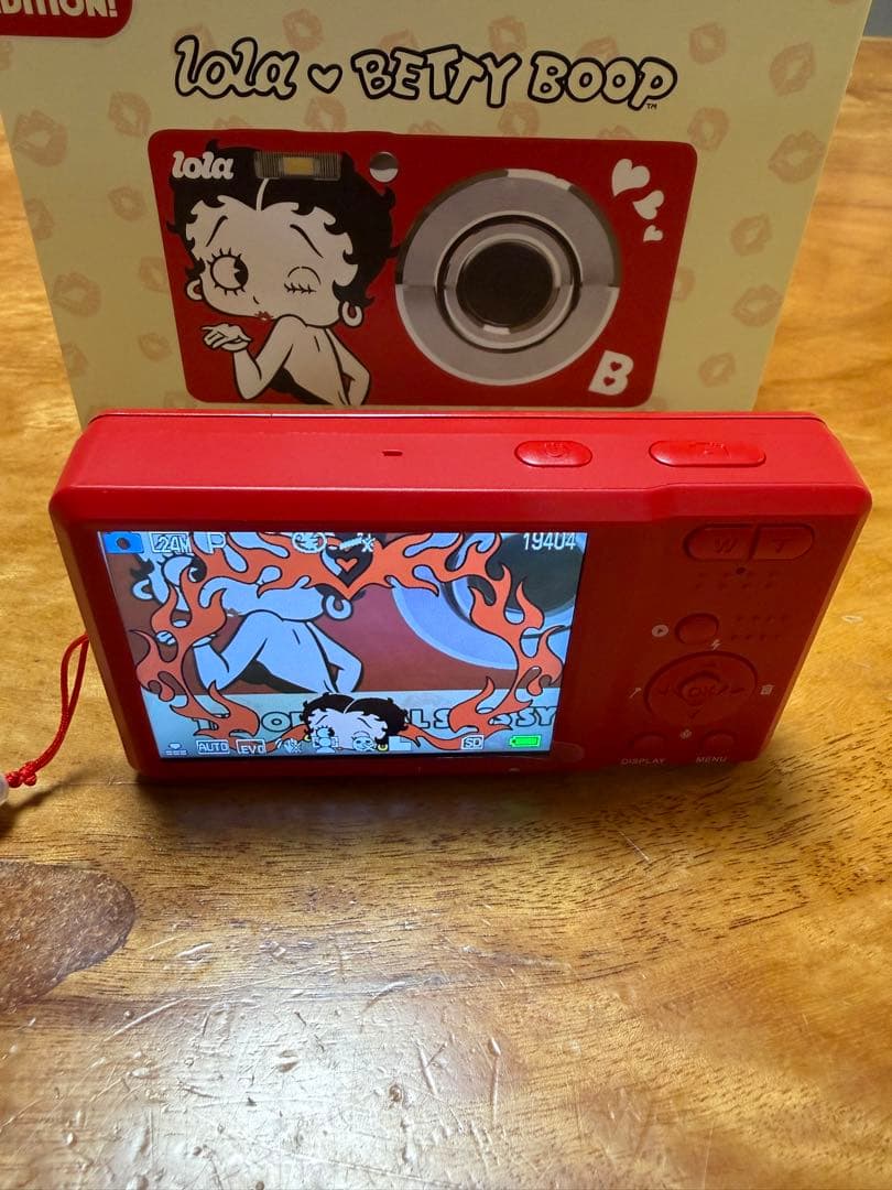 Lola Betty Boop 限定版デジタルカメラ 平野紫耀 さん