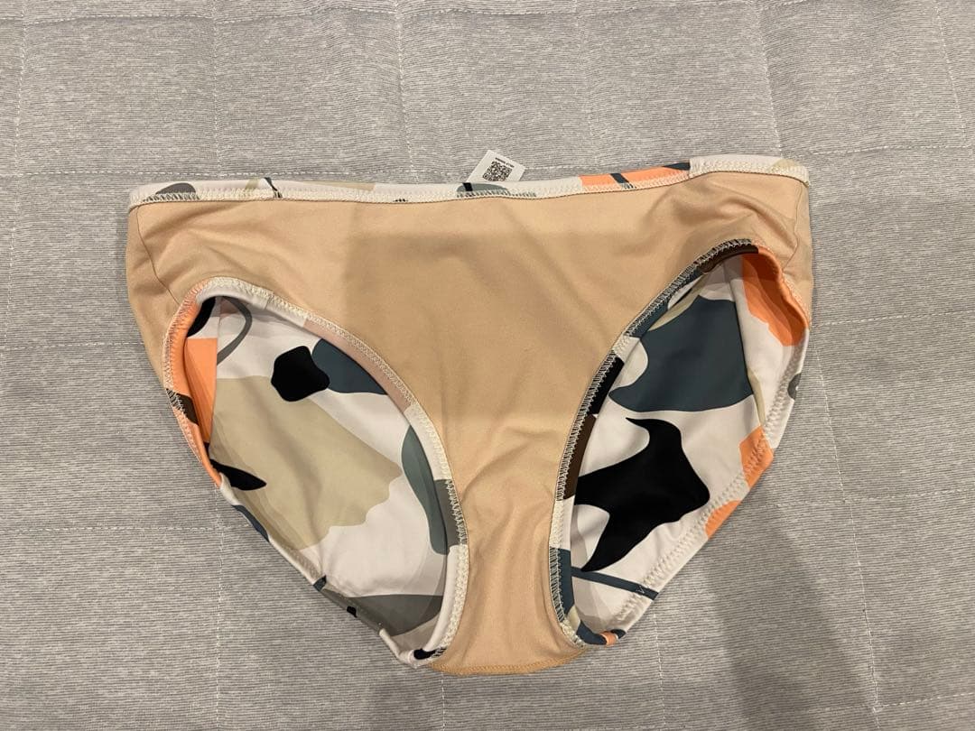 【Ｌ】HELLY HANSEN 水着 ビキニ