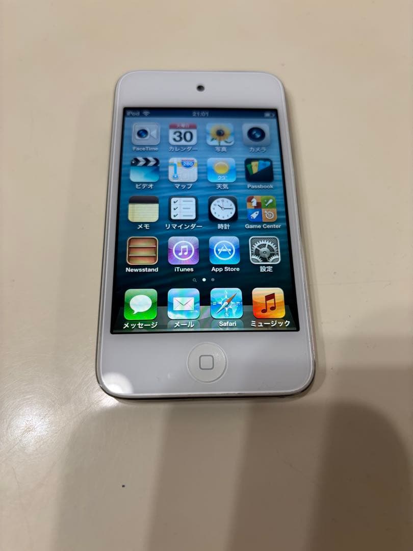 Apple iPod シルバー