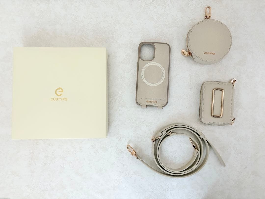 CUSTYPE iPhone用ケース　iPhone16