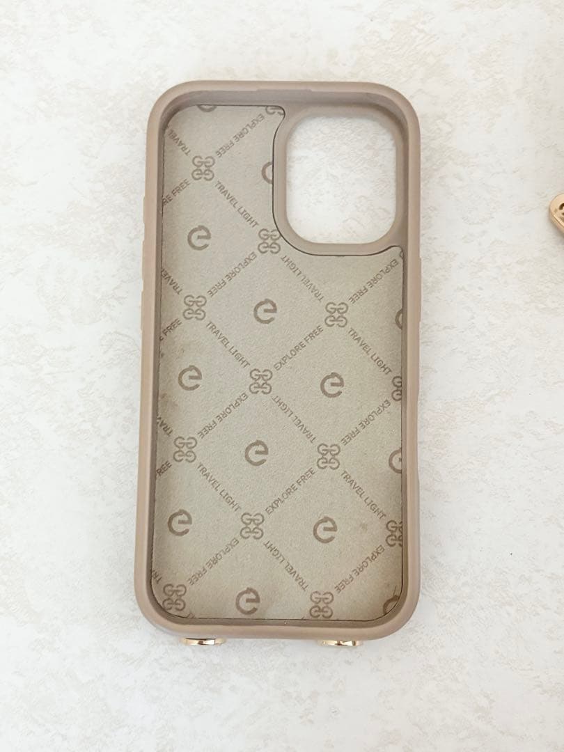 CUSTYPE iPhone用ケース　iPhone16