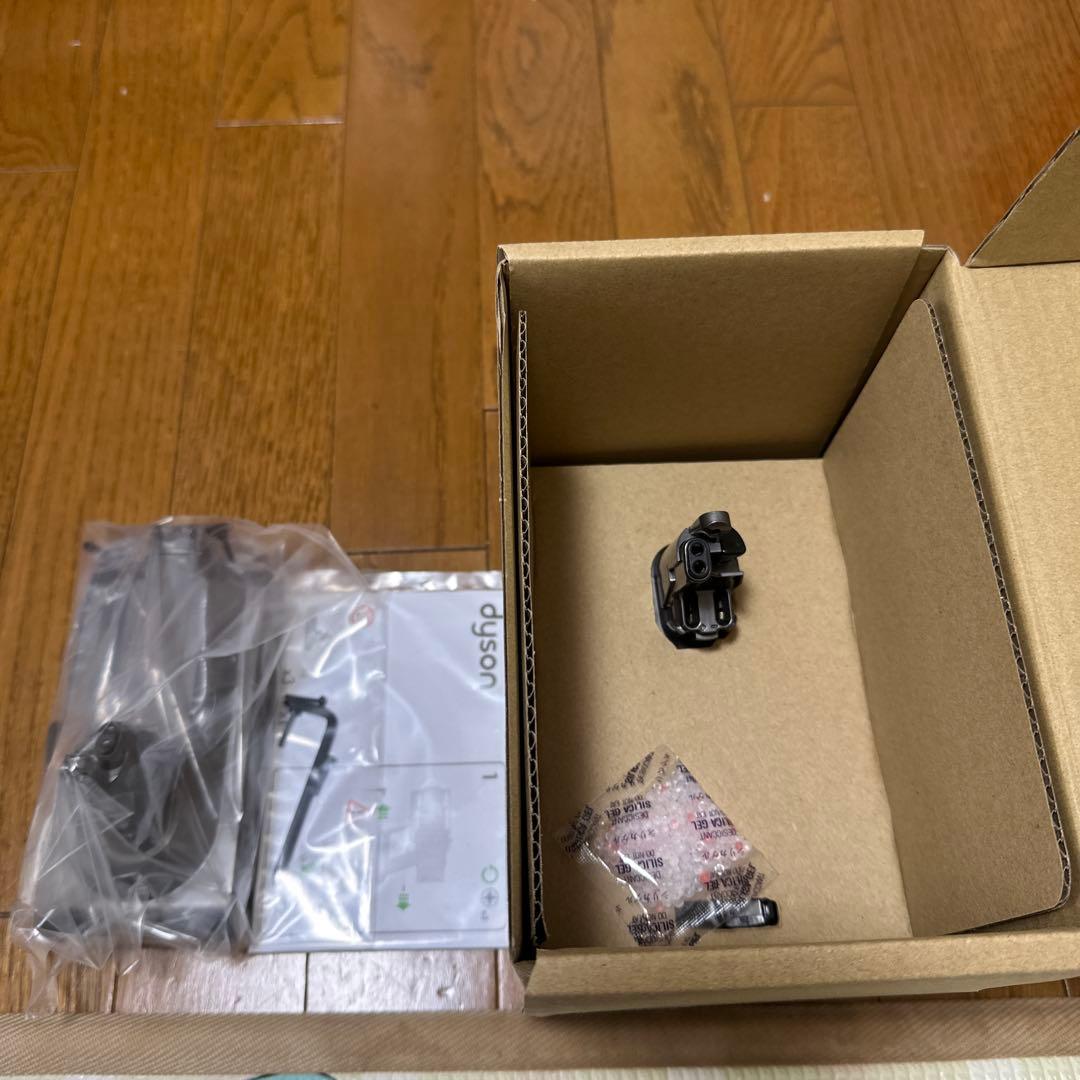 Dyson ダイソン V10 (SV12) 純正バッテリー新品 未使用単品購入可