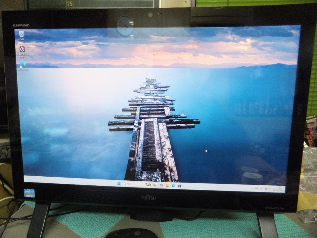 (1682）W11秒速起動SSD240G富士通一体型FH55 i5 8G