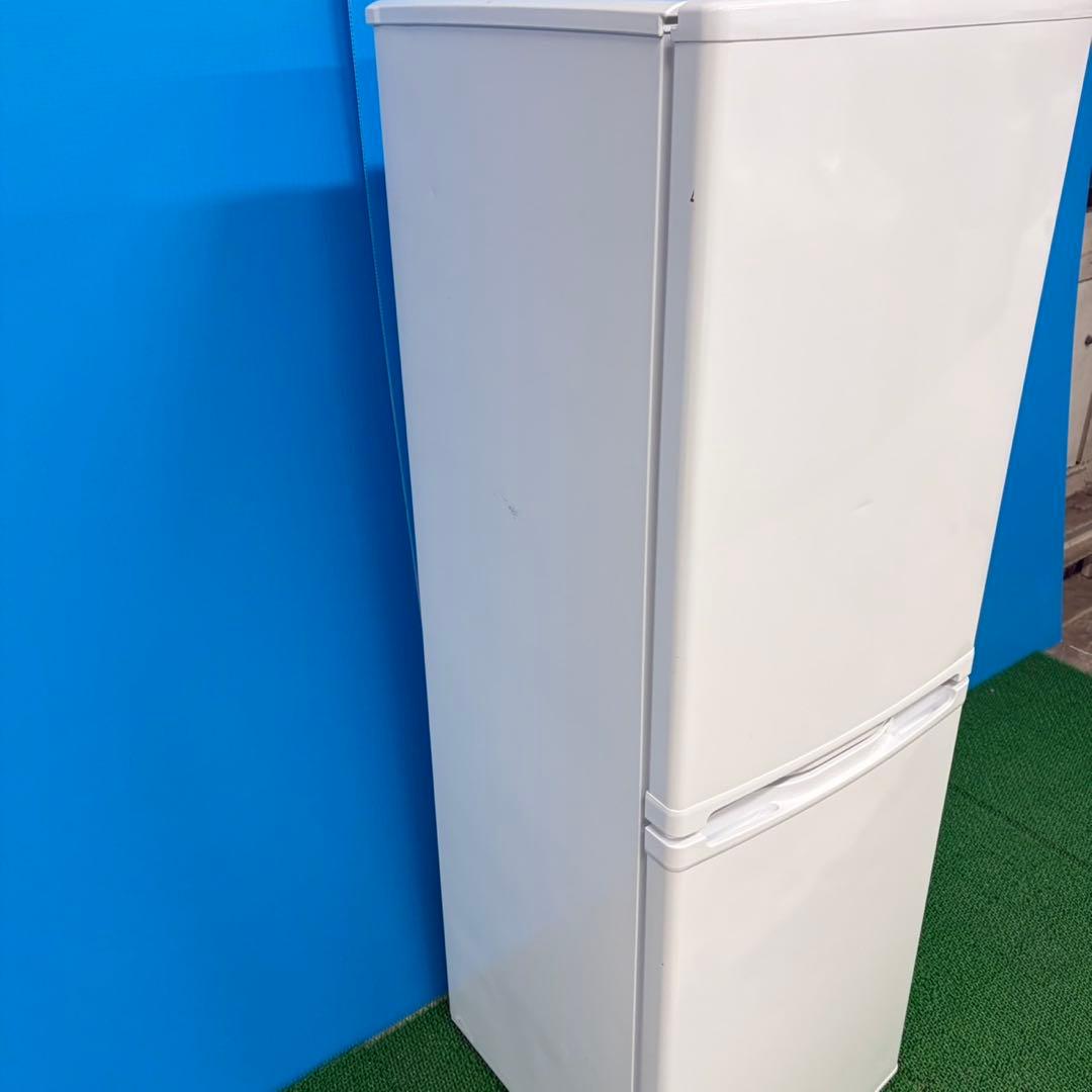 650 ホワイトカラー　関東配送　2024年製　冷蔵庫　100L強 極美品　小型