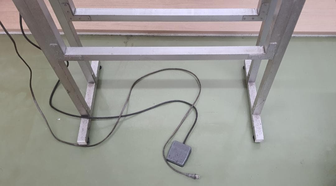 ココ【ジャンク品】ガット張り機　ストリングマシーン アシックス製