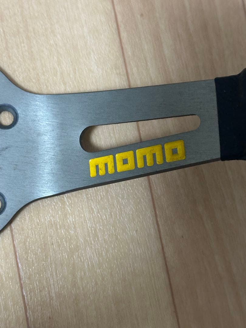 momoステアリング ドラフティング 正規品