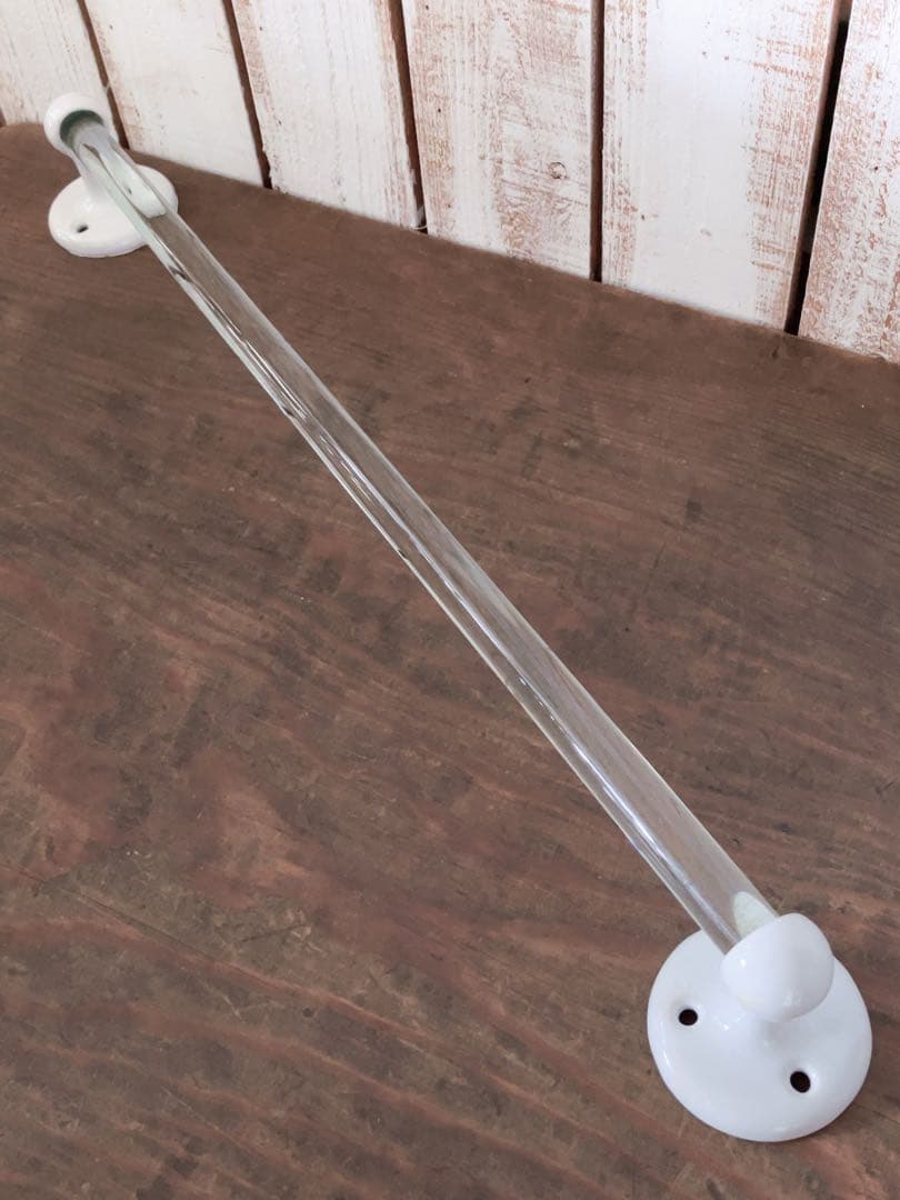 当時物　美品　レア　アンティーク　ガラス棒　タオル掛け　台座　白磁　NO1